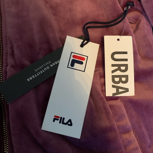 Womens Fila Zip Up - Picture 3 of 3